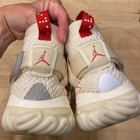 Air Jordan Apex React “Light Cream” - Picture 3 of 8